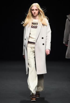 ビューティフルピープルの野生動物に包まるヴァージン【2015-16秋冬ウィメンズ】