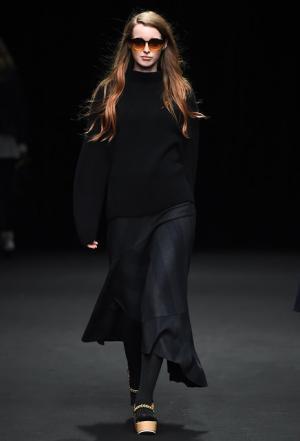 ビューティフルピープルの野生動物に包まるヴァージン【2015-16秋冬ウィメンズ】