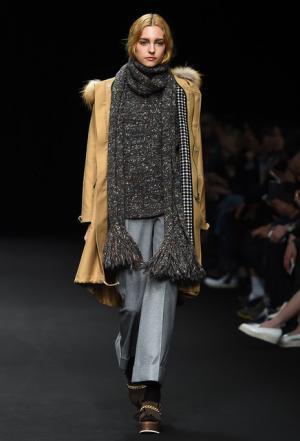 ビューティフルピープルの野生動物に包まるヴァージン【2015-16秋冬ウィメンズ】