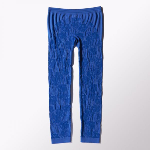 アディダスバイステラ・マッカートニーが10周年限定コレクションを展開