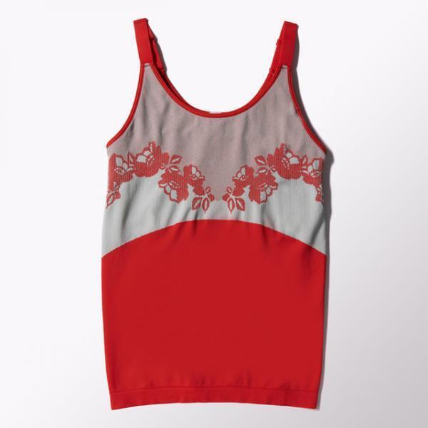 アディダスバイステラ・マッカートニーが10周年限定コレクションを展開