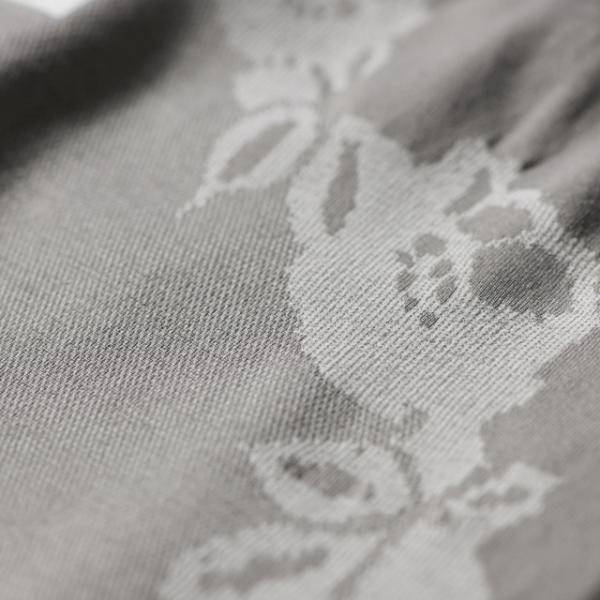 アディダスバイステラ・マッカートニーが10周年限定コレクションを展開