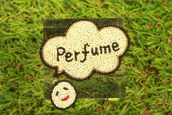 Perfume、新宿伊勢丹でアーカイブ衣装展示や限定アイテム展開。伊勢丹撮影MVも公開