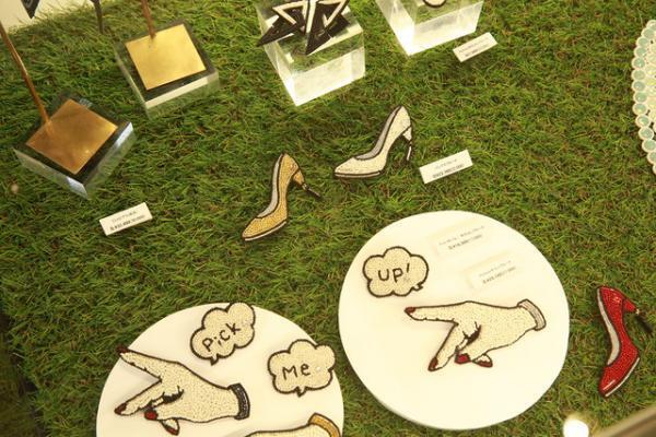 Perfume、新宿伊勢丹でアーカイブ衣装展示や限定アイテム展開。伊勢丹撮影MVも公開