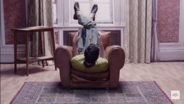 馬紳士と宇宙旅行する『エルメスの世界』の摩訶不思議なショートムービー