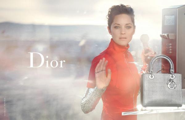 マリオン・コティヤールが主役。ピーター・リンドバーグ撮影「Lady Dior」の最新ビジュアル公開