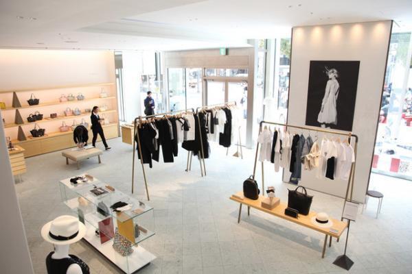 杉本博司内装の「イセタンサローネ」、日本伝統素材をモダンにした新ショップ