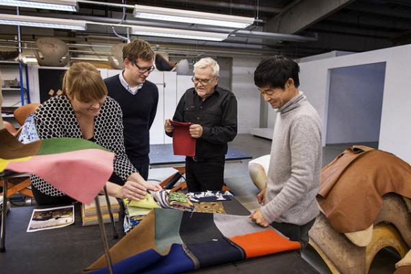 ミナ・ペルホネン新ファブリック「dop」と北欧「セブンチェア」がコラボ