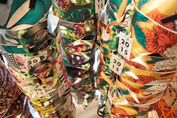 青山でマルニのDNAを感じるブロッサム・マーケット。カスタムTシャツや福島「わらじ組」コラボ等