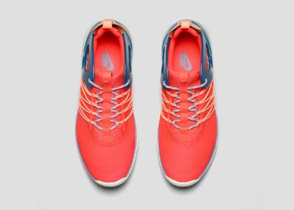 ナイキフリーのソールを搭載した新作「バータス」＆「ソックフライ」