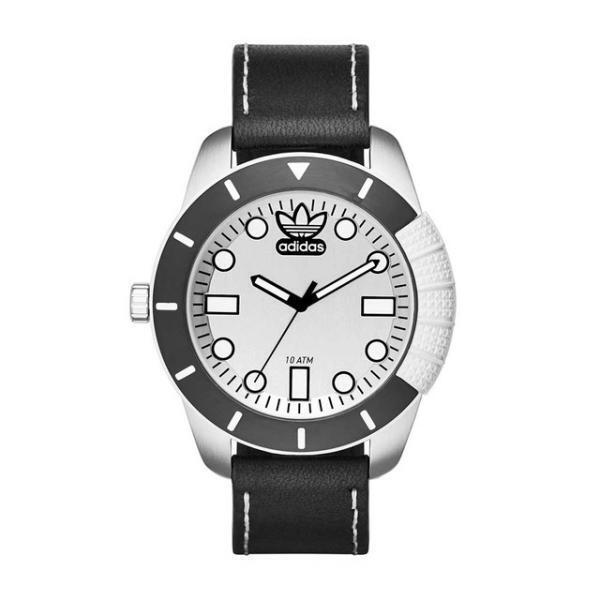 アディダス「スーパースター」が時計に。ゴールドモデルは世界500本限定