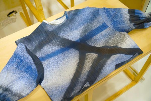 山本寛斎、新宿伊勢丹で“お祭り騒ぎ”！山口壮大と“ジャポニズム“提案。寅壱パンツも