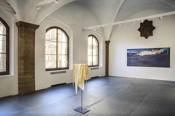 グッチミュゼオでふり返る不朽のアイコン「フローラ」の歴史。60、70年代の作品を展示