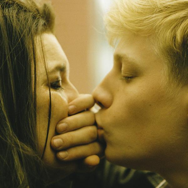 映画『マミー』×アーカー、母への感謝を込めて10本限定コラボネックレス