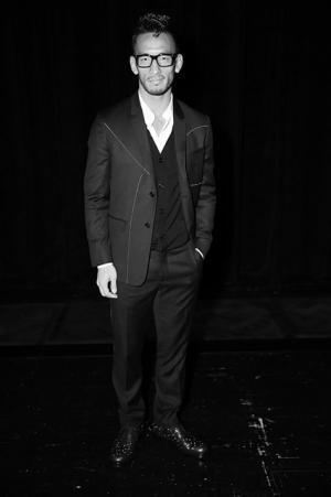 ディオールオム、中国で2015-16秋冬コレクションショー再現！