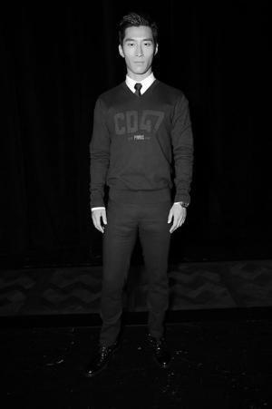 ディオールオム、中国で2015-16秋冬コレクションショー再現！