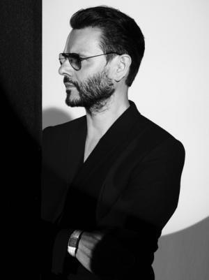 6月のピッティゲストデザイナーはモスキーノ