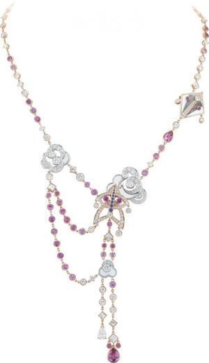 空に舞う凧のように軽やかな、ヴァンクリーフ＆アーペルの新ジュエリー