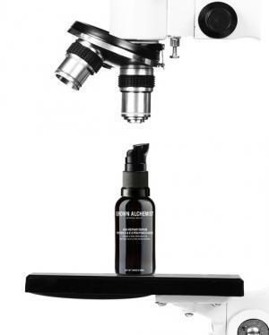 最先端科学用いたオーガニックコスメ「グロウン・アルケミスト」日本初上陸