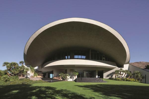 【生中継】ルイ・ヴィトン2回目となるクルーズ・コレクション、7日10時15分より