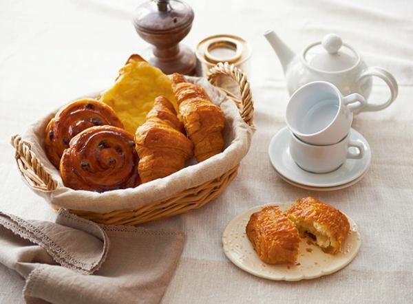 銀座三越のフランス展スタート。ミシュラン二ツ星のクレームブリュレなど注目パティスリーが集結