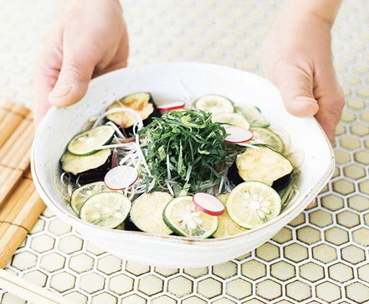 3カ国の冷麺を伊勢丹で食べ歩き。冷製カッペリーニ、野菜たっぷり韓国冷麺、白醤油のすだちそばまで