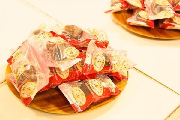 キャビア食べ比べに、ビスコット職人の伝統菓子。新宿伊勢丹「フランス展」スタート