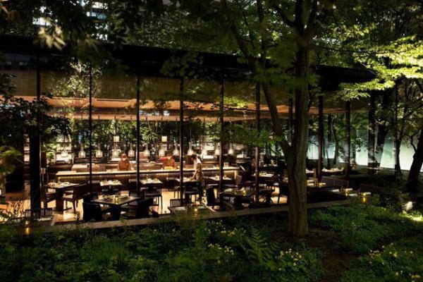 自然溢れる“大手町の森”でアマン東京が別棟に「ザ・カフェ by アマン」オープン