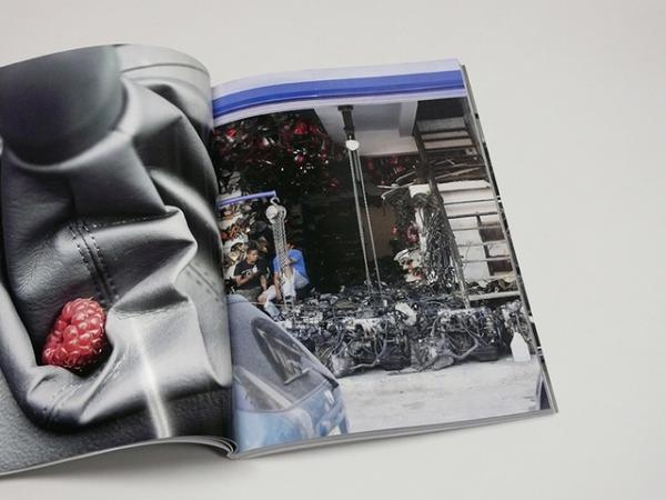 写真家ヴォルフガング・ティルマンス最新写真集『The Cars』【ShelfオススメBOOK】