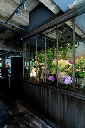 東京VS大阪、加速するGreenとショップの融合。注目すべき商業施設の緑化現象2/2【COLUMN】