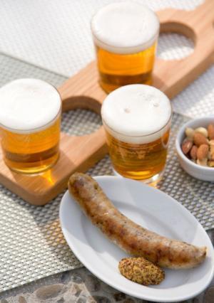 二子玉川ライズに初の夏季限定ビアテラス、王室御用達の本格スペイン料理を提供