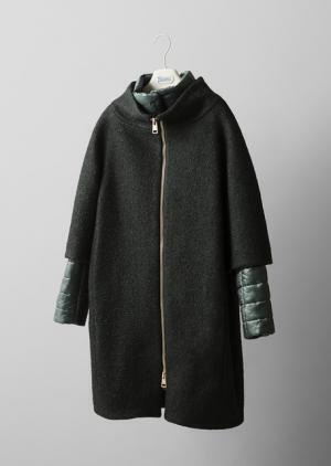 ヘルノが新ショップ2店舗オープン、人気アウターシリーズから限定カラーコートも