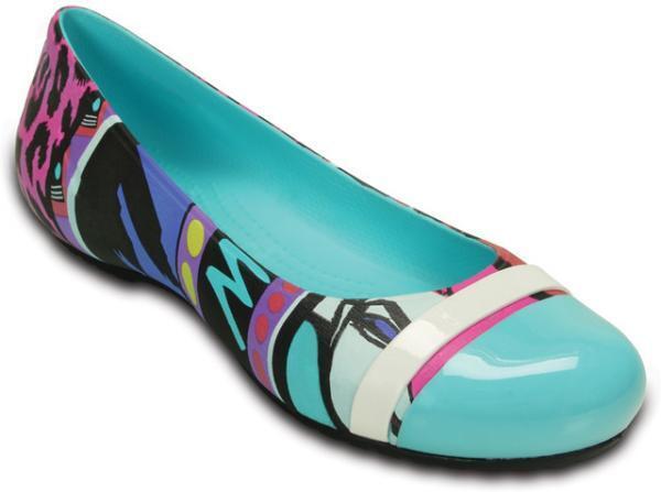 クロックスが『SATC』『プラダを着た悪魔』のパトリシア・フィールドとコラボ