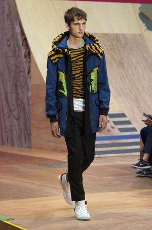 アメリカのサブカルチャーをリミックス。COACHのサイケなストリートスタイル【2016春夏メンズ】