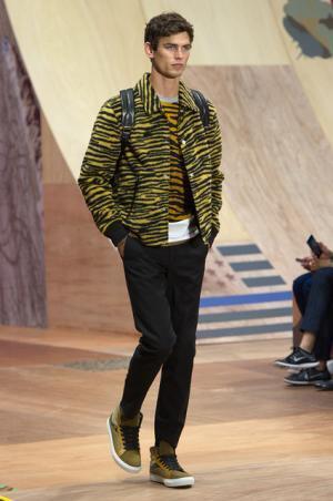 アメリカのサブカルチャーをリミックス。COACHのサイケなストリートスタイル【2016春夏メンズ】