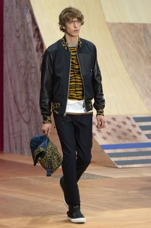 アメリカのサブカルチャーをリミックス。COACHのサイケなストリートスタイル【2016春夏メンズ】
