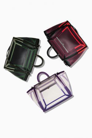 イッセイ ミヤケのアイコンバッグ「ガストン」新色＆新型が発売決定