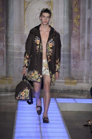 モスキーノがピッティで発表した超絶2016春夏メンズワールド【2016春夏メンズ】