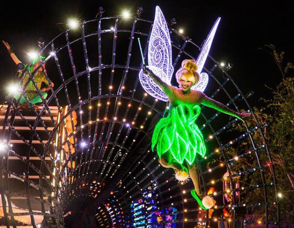 世界最高峰のナイトショーでゲストを魅了、カリフォルニア・ディズニー「ダイヤモンド・セレブレーション」