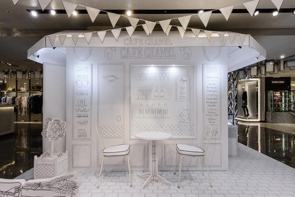 シャネル、新宿伊勢丹で新作ブライダルジュエリーを紹介。愛を伝える「カメリアの花」も登場