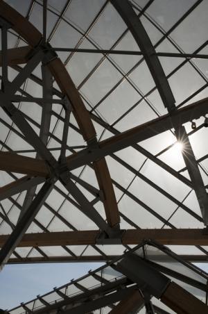 エールフランスに導かれて訪れる、「フォンダシオン ルイ・ヴィトン」とラデュレのサロン