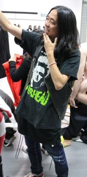 ファセッタズムがミラノで初の海外ランウェイ、TOKYOモードをレイヤードで【2016春夏メンズ】