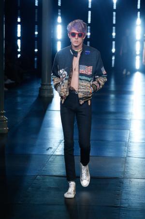 サンローランはやんちゃで豪奢なサーフロック【2016春夏メンズ】