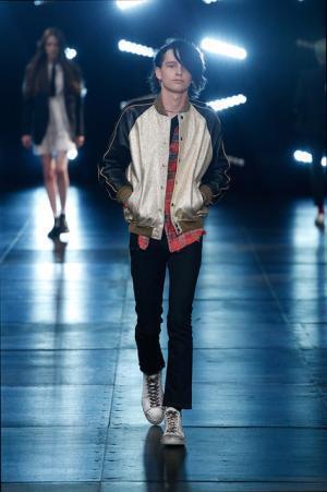 サンローランはやんちゃで豪奢なサーフロック【2016春夏メンズ】