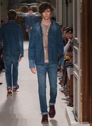 異国の文化をまとったヴァレンティノ風“旅人”【2016春夏メンズ】