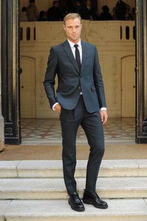 異国の文化をまとったヴァレンティノ風“旅人”【2016春夏メンズ】