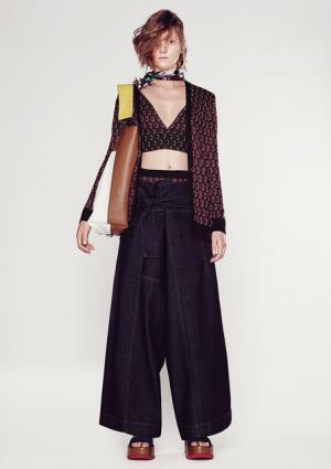 サイケデリック×フェミニン、マルニ流エフォートレススタイル【16年リゾート】