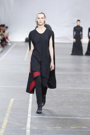 山本耀司のスケッチから着想したY-3【2016春夏メンズ＆ウィメンズ】