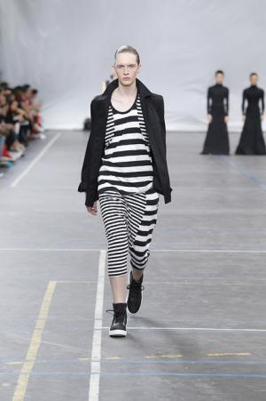 山本耀司のスケッチから着想したY-3【2016春夏メンズ＆ウィメンズ】