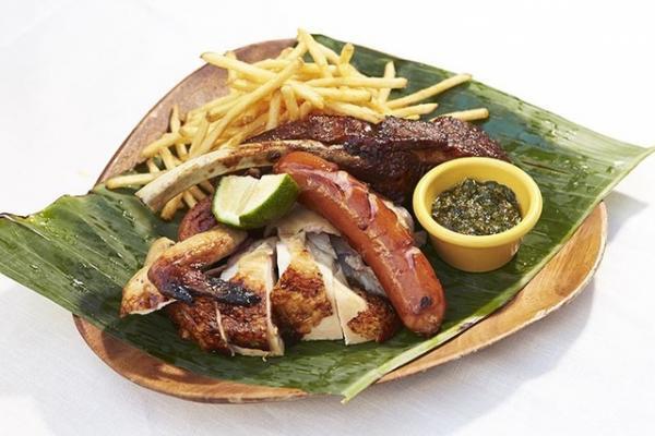 東京ミッドタウンの夏イベントは“ひかり花火”と夕涼み。屋外モヒートカフェも出現